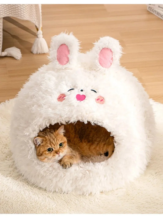 Cama antiestrés tipo cueva. Los gatos necesitan espacios cerrados para sentirse seguros, esta cama recrea ese entorno natural.